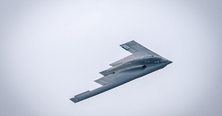 Estados Unidos bombardeó tres instalaciones nucleares del régimen iraní