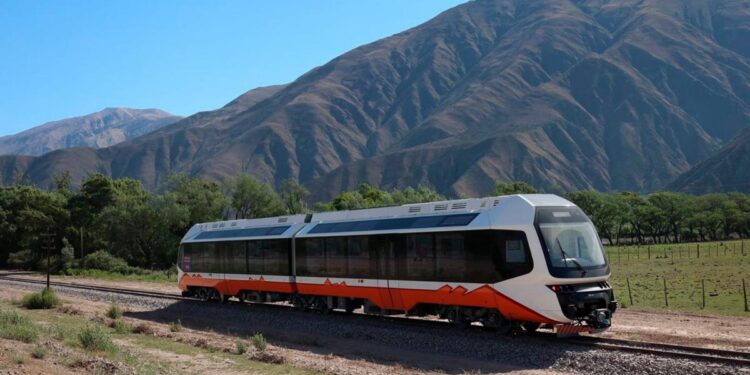 Jujuy lanza licitación nacional para la operación del Tren Solar de la Quebrada