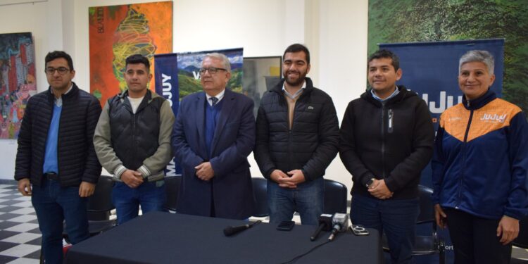 El Trail de San Pedro fue presentado en San Salvador