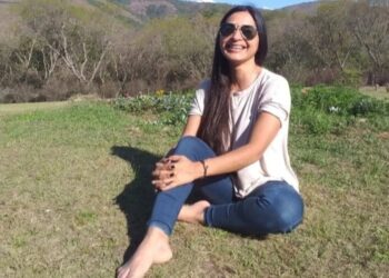 María Elizabet Yucra presenta en Jujuy la Maestría en Energía y Canalización