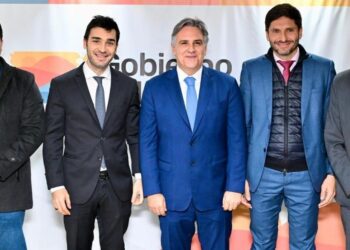 Cinco gobernadores arman un frente electoral para competir contra Milei en octubre