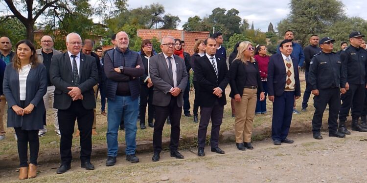 Barrio 9 de Julio albergó el acto central por el Día de la Independencia