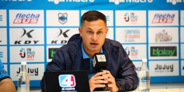 Módolo llamó a “aportar un granito de arena para seguir arriba”