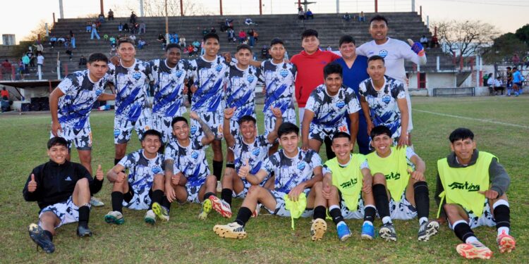 Copa País: La Liga del Ramal se impuso por penales y sigue en carrera