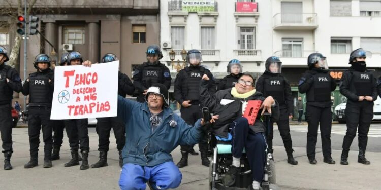 Diputados aprobó el rechazo al veto a la emergencia en Discapacidad y la oposición le dio un golpe al Gobierno