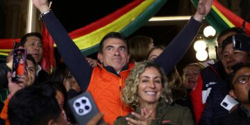 Coletazos de la elección en Bolivia: el final catastrófico de una era y el “tapado” que nadie vio venir