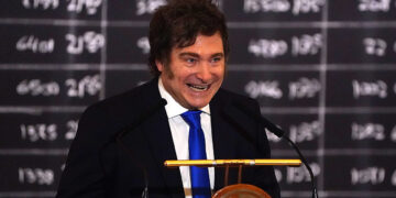 El Gobierno oficializó el veto al aumento de las jubilaciones, la moratoria previsional y la emergencia en discapacidad