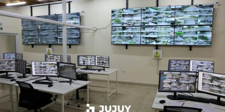 Inauguran un moderno centro de monitoreo mixto en San Pedro de Jujuy