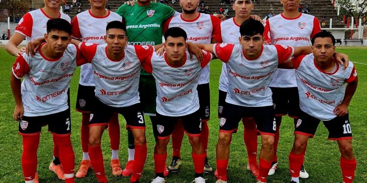 Atlético San Pedro recibe a Mitre y Parapetí visita Yuto