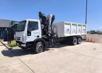 El municipio de Monterrico sumó un camión recolector