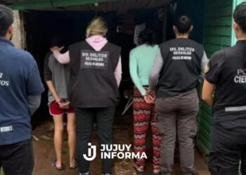 La mamá y la abuela de una nena de 3 años fueron detenidas por abusar de ella y vender sus videos