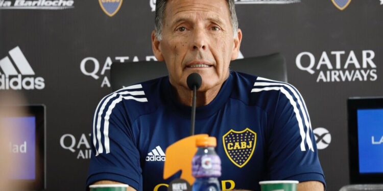 El fútbol argentino, consternado por la muerte de Miguel Russo