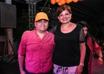 Monterrico se pinta de Naranja