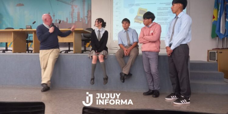 Estudiantes de la Escuela de Educación Técnica N° 1 representan a Jujuy en instancia nacional de Olimpíadas de Educación Técnico Profesional 2025