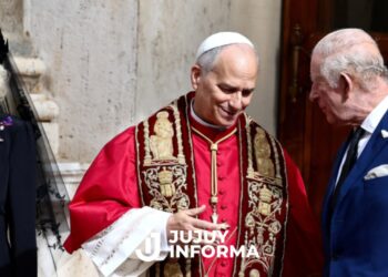 El Papa y el rey de Inglaterra rezaron juntos 500 años después del cisma anglicano