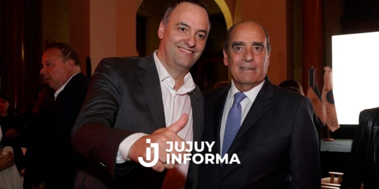 Guillermo Francos renunció a la Jefatura de Gabinete y lo reemplaza Manuel Adorni