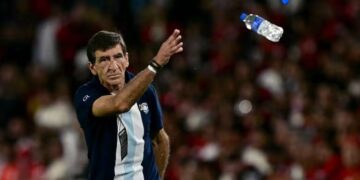 Racing perdió frente a Flamengo, pero Gustavo Costas se llenó de optimismo: “Vamos a ir a Lima”