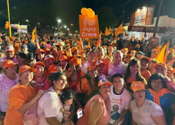 Mario Pizarro encabezó el acto cierre de campaña en Libertador