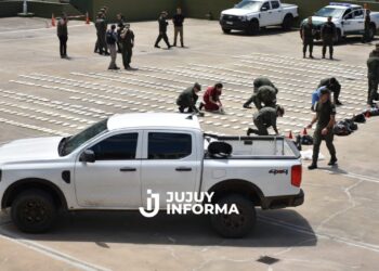 Detienen a líder de una organización narcocriminal dedicada al «bombardeo aéreo de cocaína» en avionetas