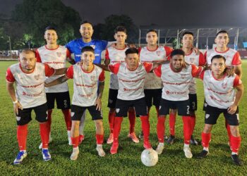 Goleada del “millonario” que acaricia la clasificación