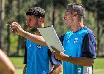 Hernán Pellerano dirigió su primera práctica en Gimnasia y Esgrima