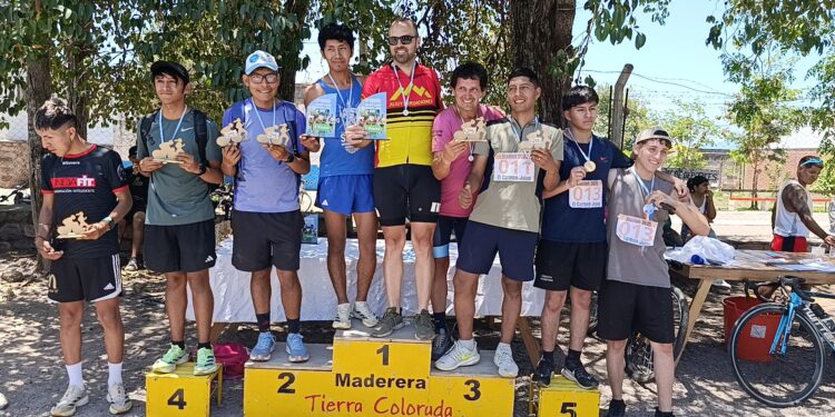 Con el apoyo del municipio, El Carmen vivió un exitoso Biatlón