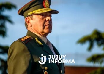 Desde la llegada de la democracia en 1983, por primera vez un militar estará al frente del Ministerio de Defensa