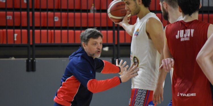 Analizan el retorno a los entrenamientos