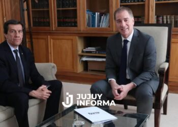 El ministro del Interior, Diego Santilli recibió al gobernador Carlos Sadir