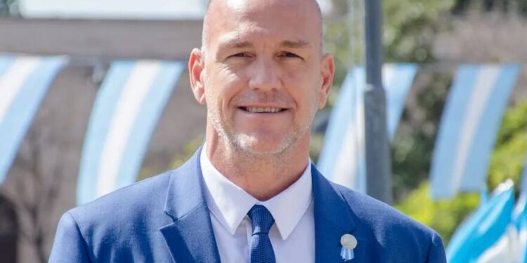 Hondo pesar por el fallecimiento del Doctor Ekel Meyer