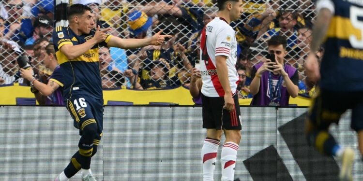 Boca con autoridad se impuso ante River y se quedó con el clásico