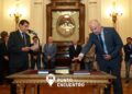 Carlos Sadir tomó juramento al nuevo ministro de Minería