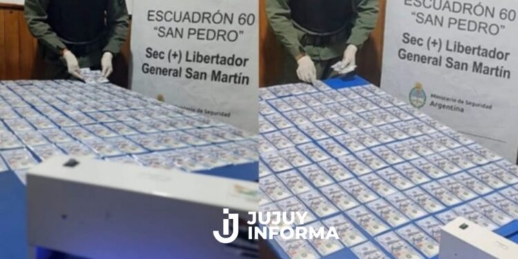 Jujuy: Detienen a dos mujeres que ocultaban 11 mil dólares bajo la ropa
