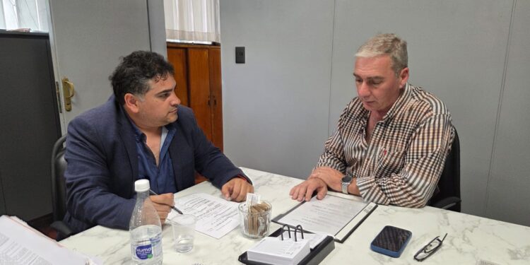 Luciano Moreira planifica acciones conjuntas con el Ministerio de Salud