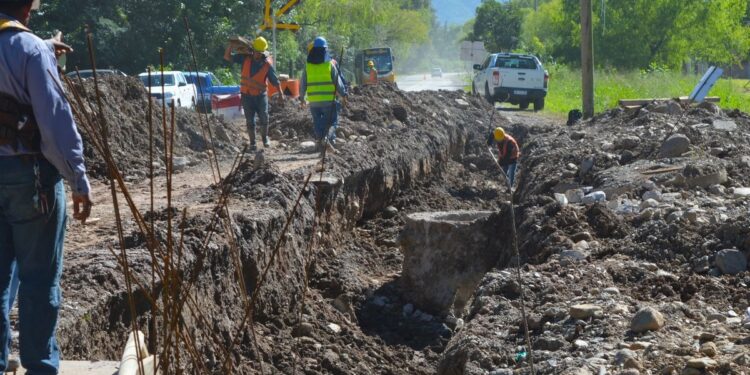Vialidad Provincial ejecuta obras de alcantarillas en la Ruta Provincial 4