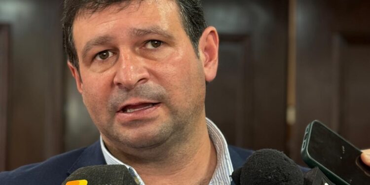 Jubert cruzó a Atauche: “No se puede mentir sobre el empleo en Jujuy sin conocer el territorio»