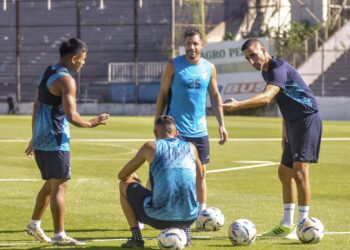Gimnasia ya enfocado en Chacarita