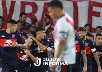 Goleada, silbidos y preocupación: River perdió 4 a 1 contra Tigre en el Monumental