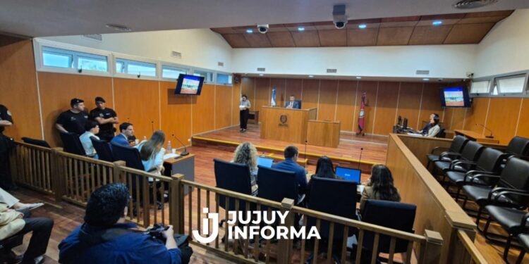 Jueces del Poder Judicial de Jujuy participaron de la primera experiencia en juicios por jurado en Salta