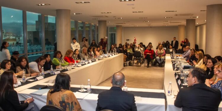 Jujuy presentó el Programa Provincial de Prevención del Grooming en el marco de la Ley Mica Ortega