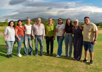 La Liga Municipal de Hockey estrena cancha en San Pedro