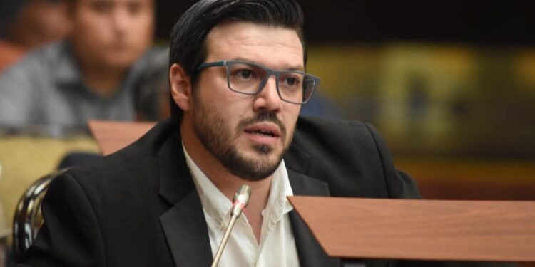 “Las rutas nacionales se desmoronan por una desinversión histórica”, lamentó Poncio