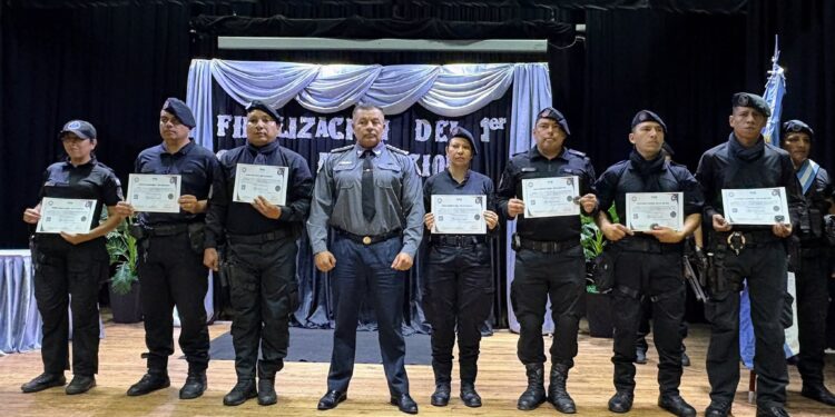 San Pedro: finalizó el Curso de Nivelación Motorista Policial con entrega de certificados