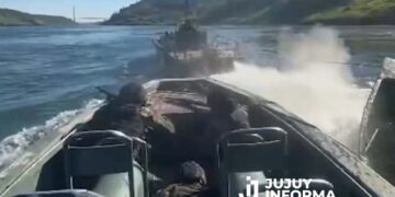 Feroz enfrentamiento a tiros entre Prefectura y un grupo de contrabandistas en el río Paraná