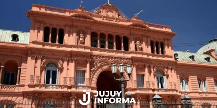 El Gobierno les prohibió a todos los periodistas acreditados el ingreso a la Casa Rosada