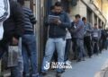 La mitad de los argentinos no llega a fin de mes y el 40% busca un segundo empleo