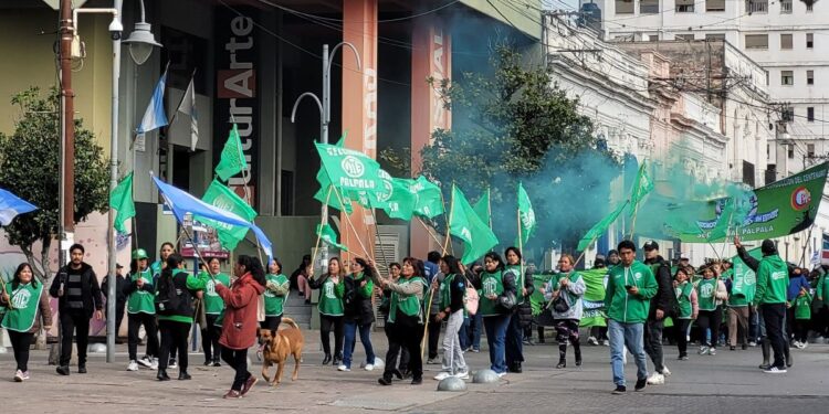 ATE realiza paro nacional con movilización y concentra en Jujuy