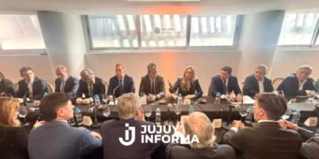 El Gobierno lanzó la Mesa Federal Minera junto a gobernadores y empresarios