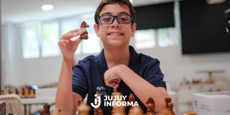 Faustino Oro es el segundo gran maestro más joven de la historia