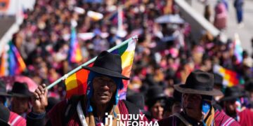 Los conflictos en Bolivia amenazan la estabilidad del gobierno de Rodrigo Paz